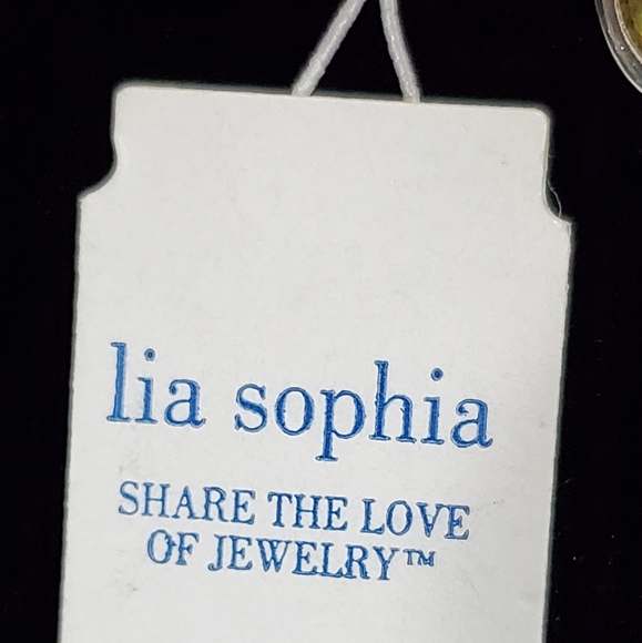 NEW Infinity Pendant - Picture 2 of 2